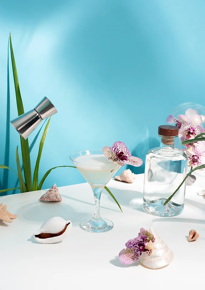 Fotografía profesional de productos - Bebidas con fondo creativo - Enfocarte.